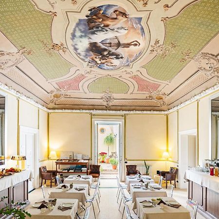 B&B Sant'Agostino Palermo Bagian luar foto