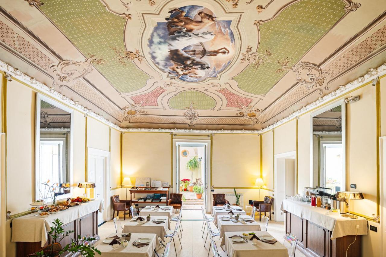 B&B Sant'Agostino Palermo Bagian luar foto
