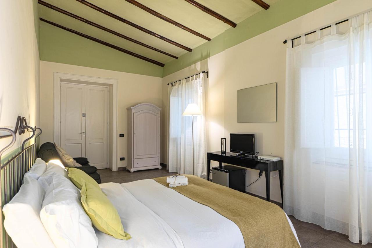 B&B Sant'Agostino Palermo Bagian luar foto