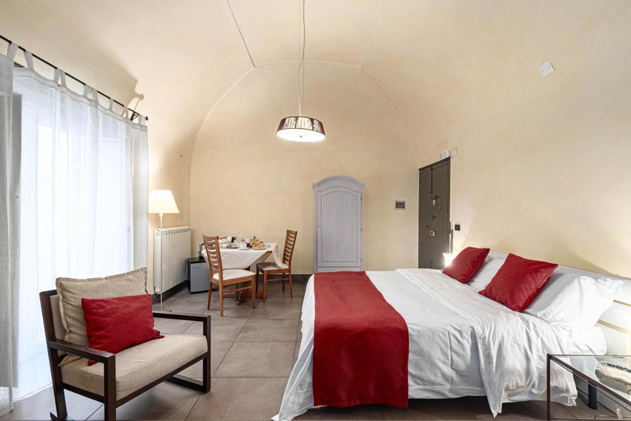 B&B Sant'Agostino Palermo Bagian luar foto